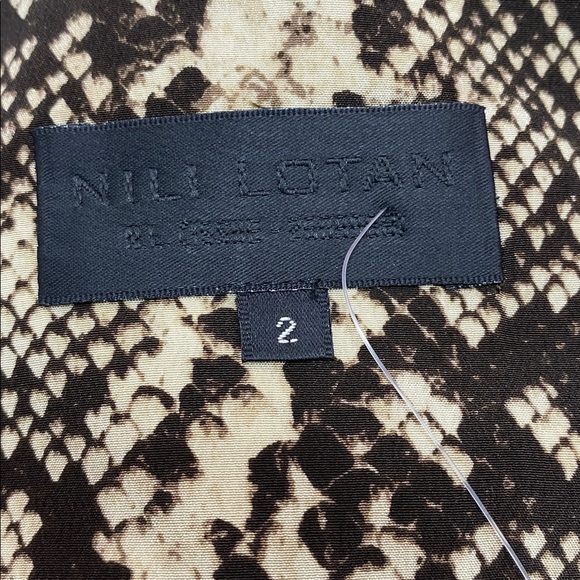 NWOT  NILI LOTAN HAZEL ASYMETRICAL SKIRT - Picture 10 of 10